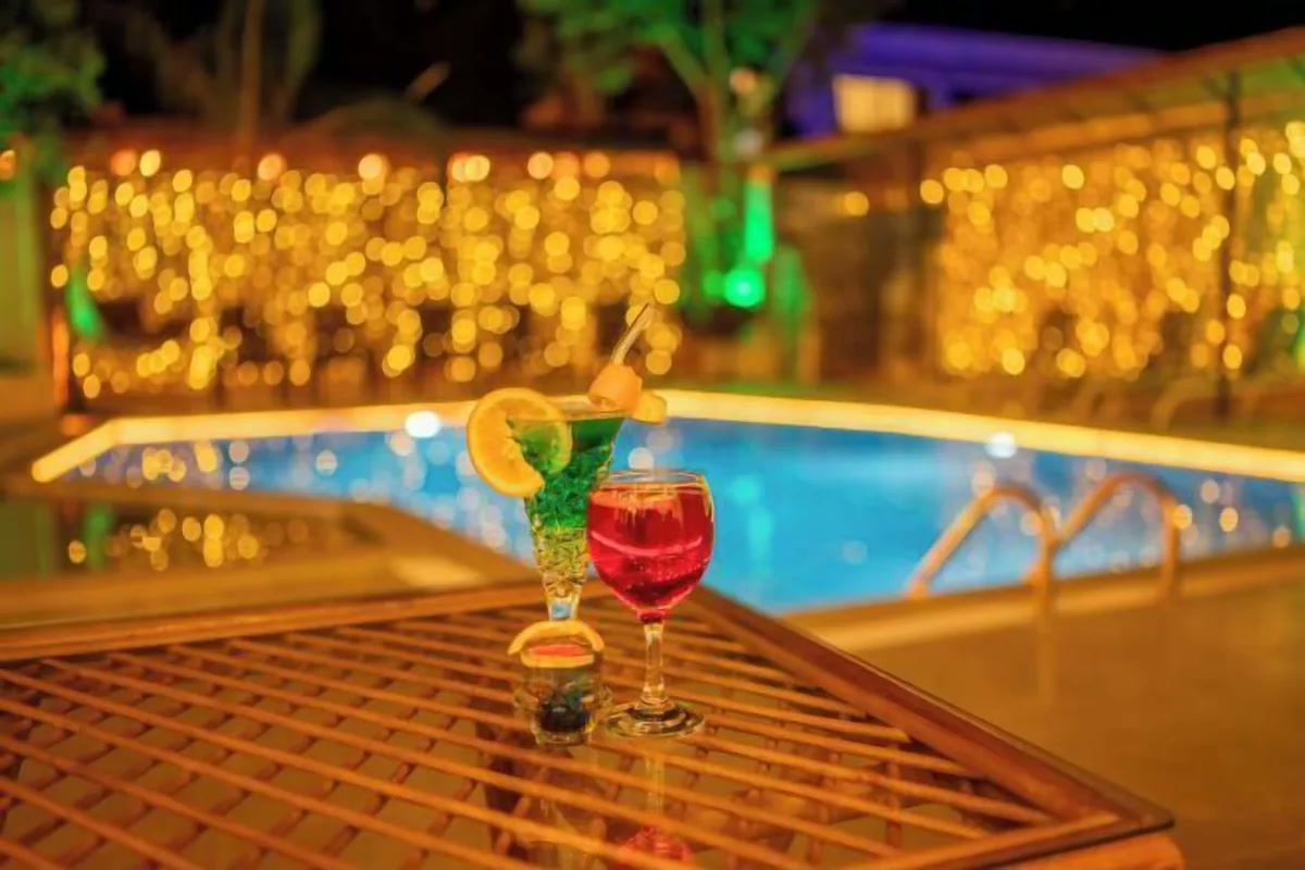 Havuz Başı Kokteyl